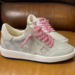 NO LONGER AVAILABLE***Vintage Havana grey checkered sneakers sz 7 1/2